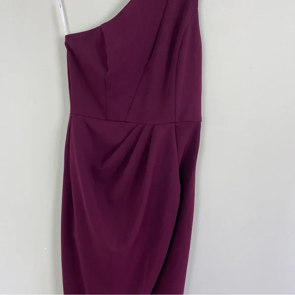 Lulus So Flirty Burgundy One Shoulder Cutout Asymmetrical Dress Size Small Lulus So Flirty Burgundy One Shoulder Cutout Asymmetrical Dress Size Small